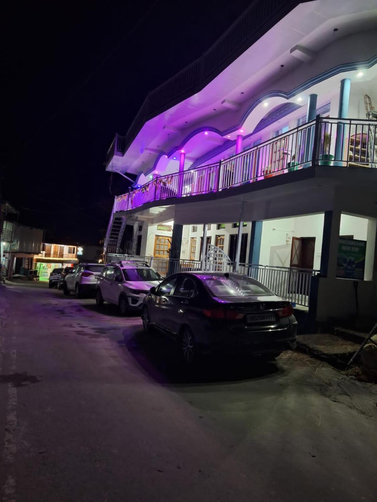 Chandarshila Hike Homestay Ukhimath المظهر الخارجي الصورة